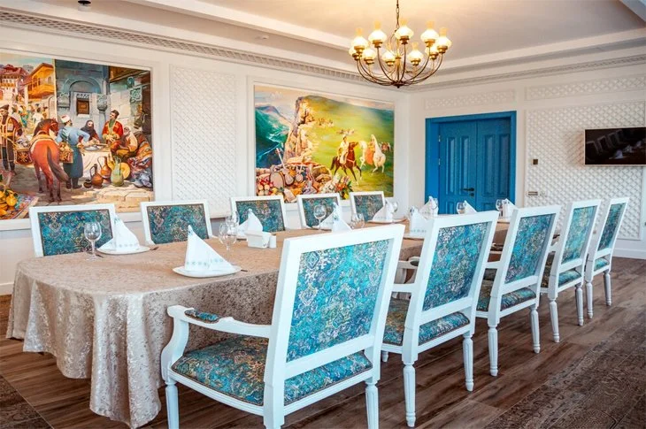 Coastal Dining Room Lighting