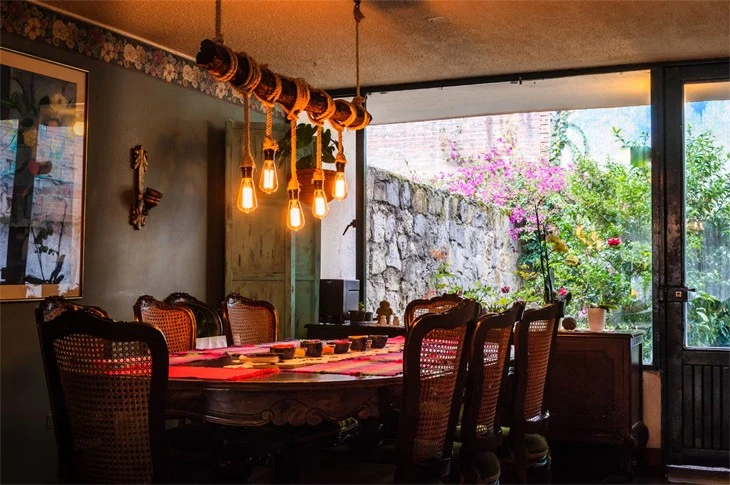 Farmhouse Dining Room Lighting